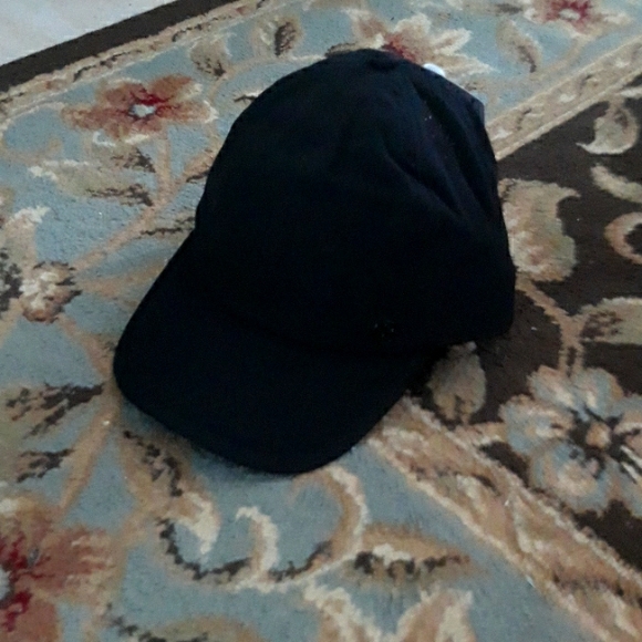 2x*Host Pick*Layer 8 UPF 40+ ladies running hat - Picture 10 of 12